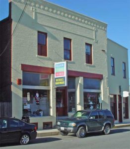 Nichols Hardware Store in Purcellville VA